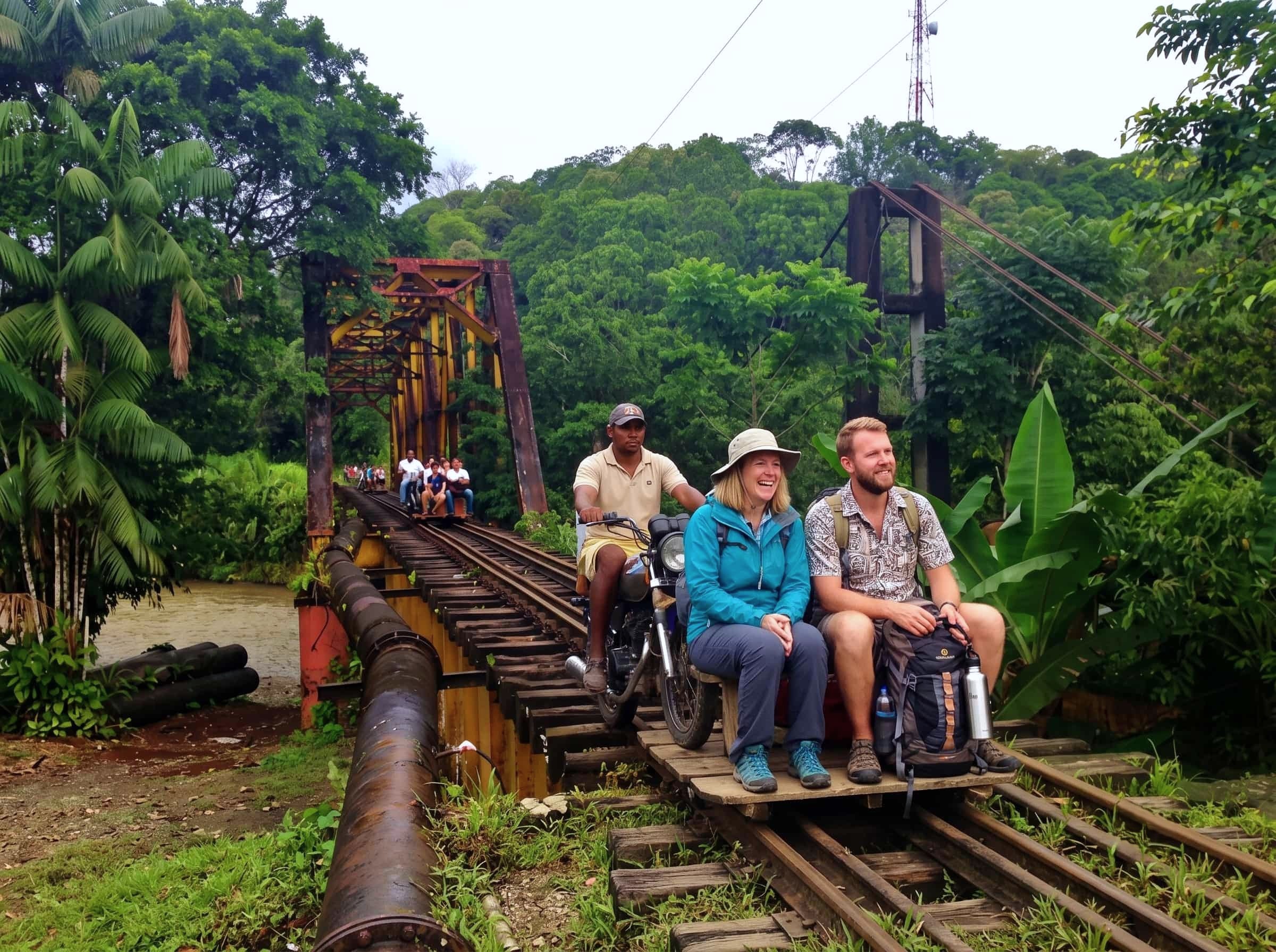 brujitas railway san cipriano cali colombia